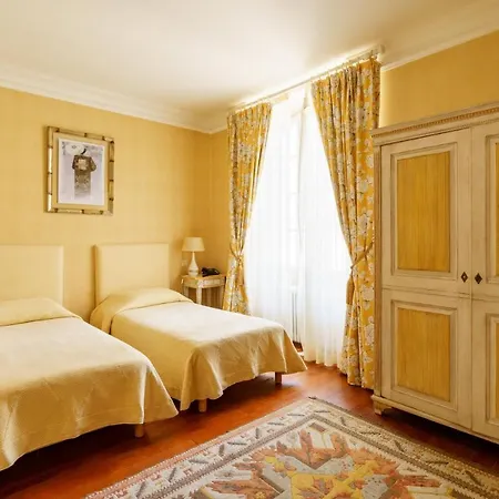 Hotel De 3*