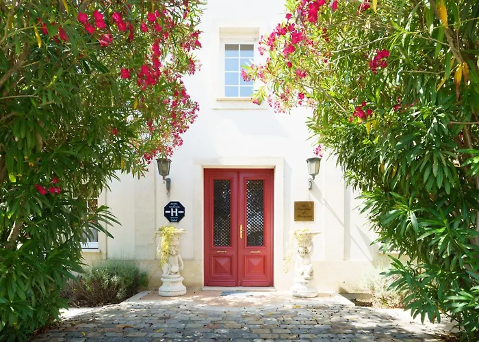 De 3* مارغو-كانتيناك